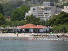 omis vesna beach apartment